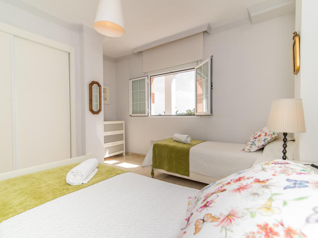 River Garden Spacious Penthouse Marbella Eksteriør billede